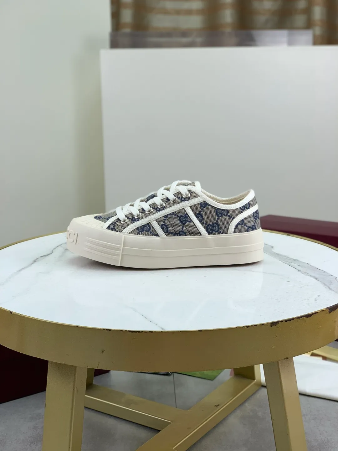 Men's shoes 💰P480 New Gucci thick-soled cloth shoes for women, high-quality version with logo patterned cloth surface, 5mm thick sole, ultra-light shoes, versatile and comfortable.  Fabric: Versatile floral fabric Lining: Versatile canvas Feet: Towel fabric Code number: 35-41 (41 customized) Packaging: Original packaging